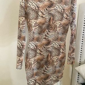 Beautiful Fashion Nova Brown/Combo mini dress , Size Medium .